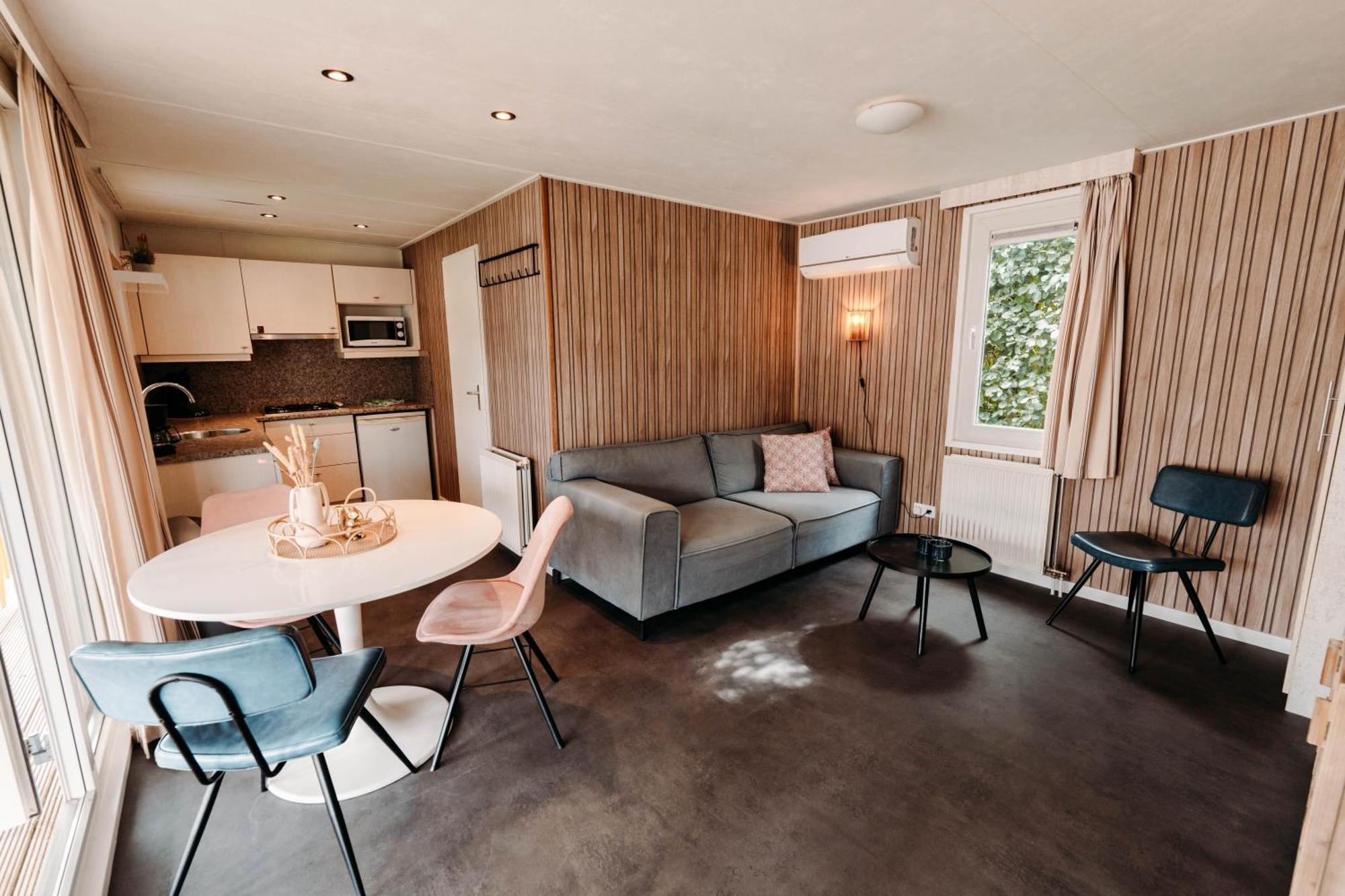 Chalet Tulpenweide - Recreatie Breezand Exteriör bild